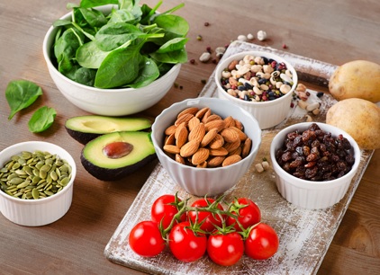 تغذیه قبل از بارداری در طب سنتی اهمیت زیادی در سلامت جنین و مادر دارد.