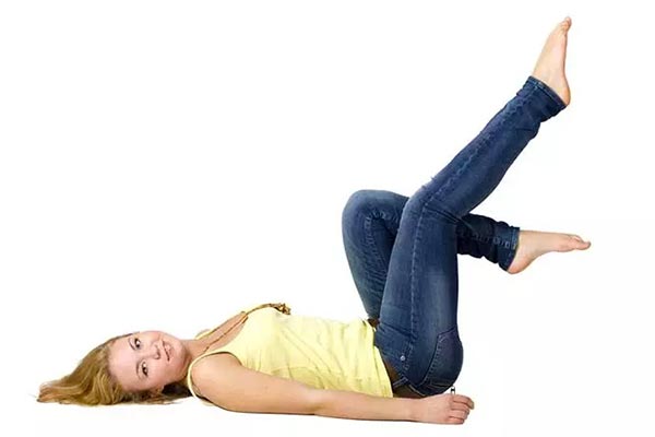 The-third-exercise-to-slim-thigh