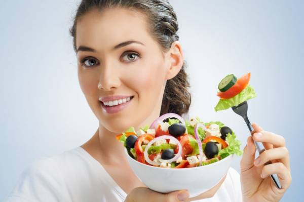 توصیههای مهم برای تغذیه قبل از بارداری در طب سنتی است